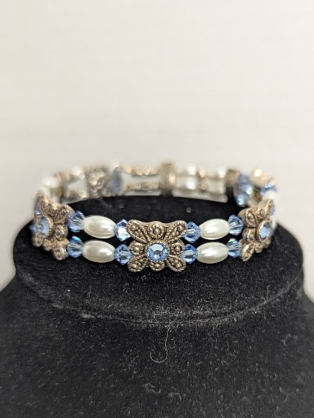 Handmade blue stone bracelet